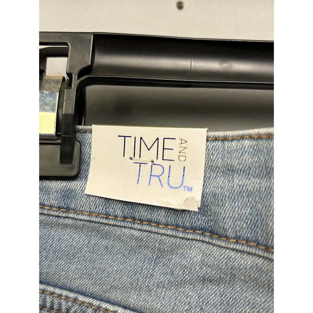 Time And Tru Jeans Womens 16 Light‎ Wash High Rise Wide Leg Patch Pocket Stretch